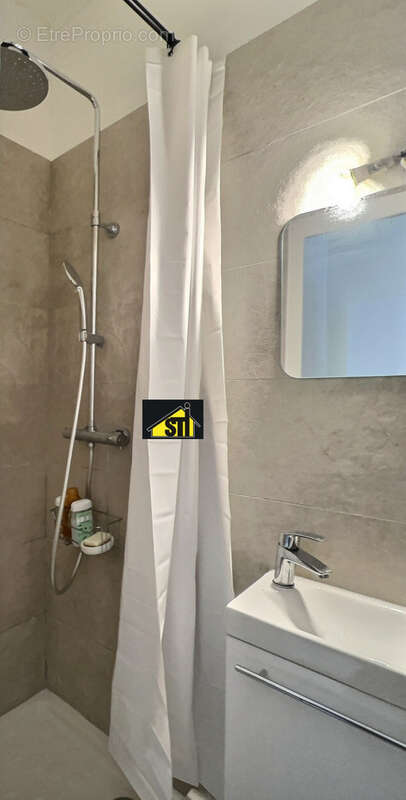 Appartement à PARIS-6E