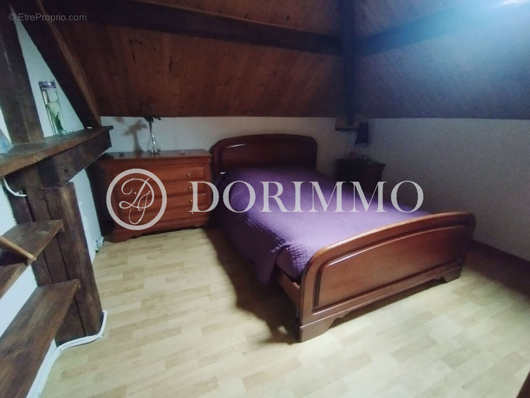 Magnifique opporunité avec très grand garage pour camping car - photo 12
