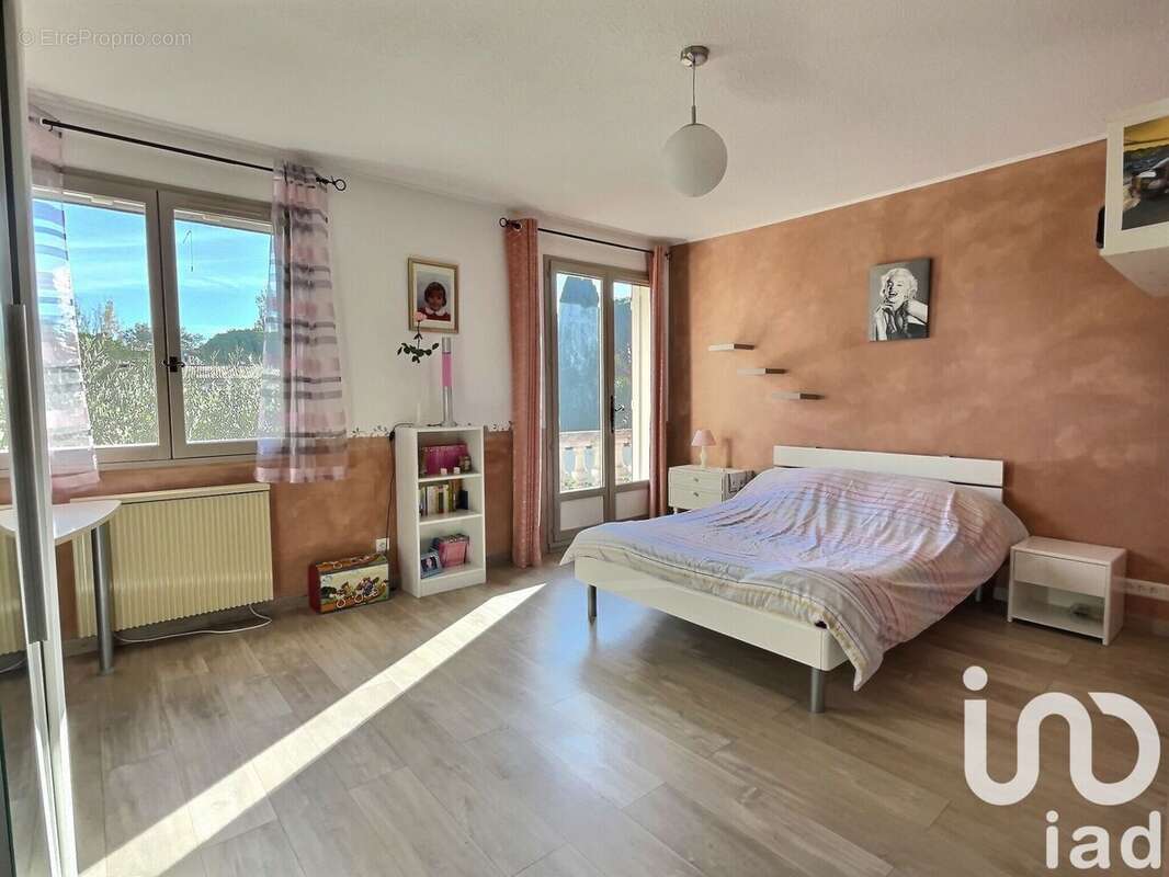 Photo 7 - Maison à SAINT-MARTIN-DE-CRAU