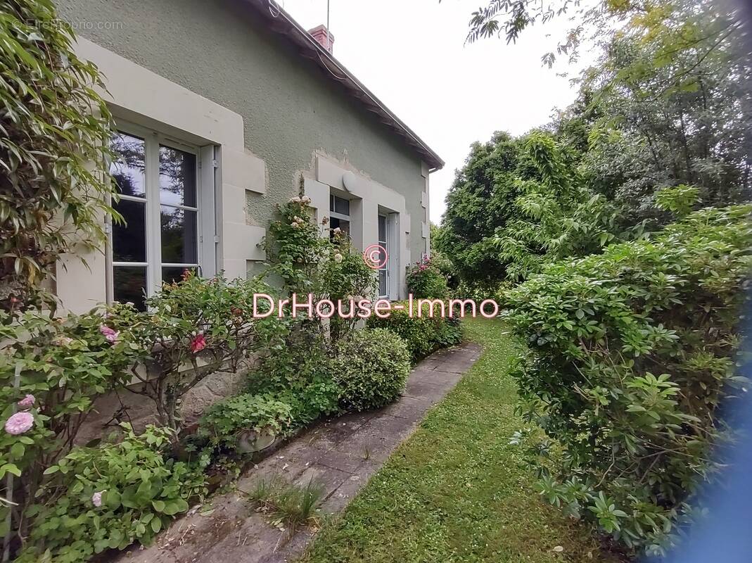 Maison à PELLEVOISIN