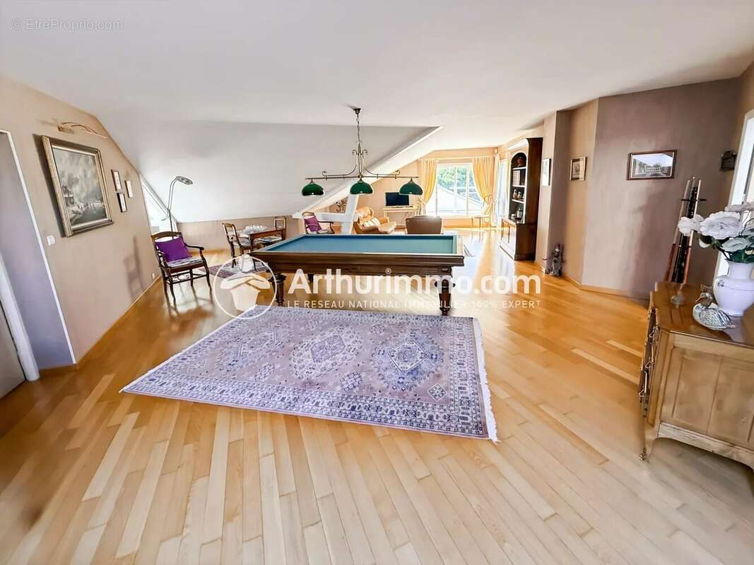 Maison à SOISY-SUR-SEINE