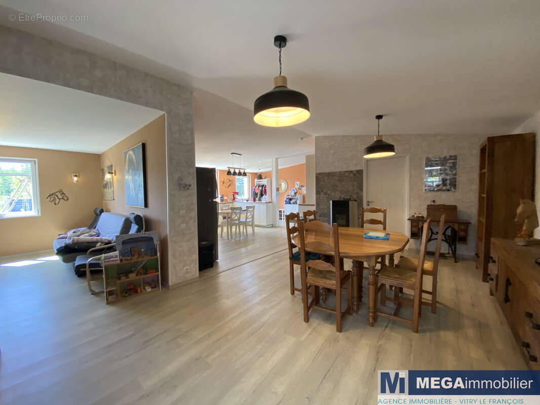 Proche vitry le francois, maison en vente avec mega immobilier - photo 4
