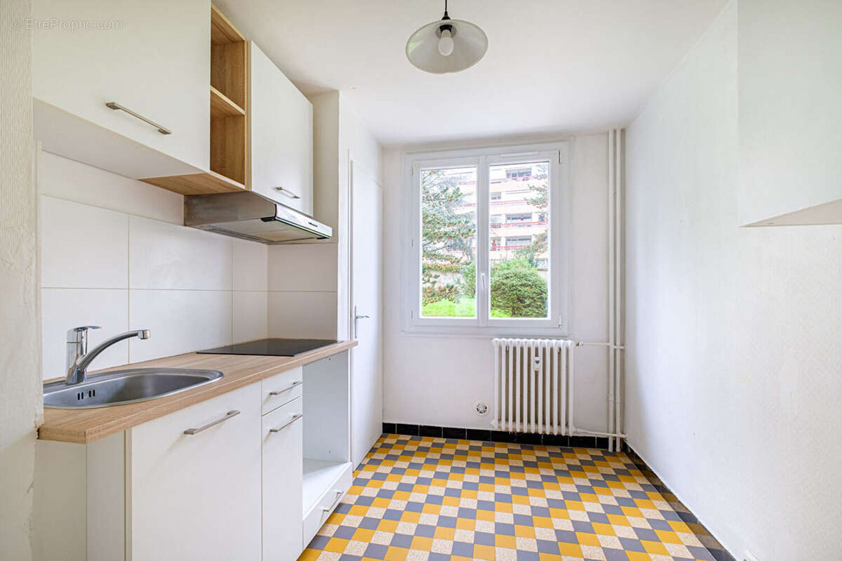 Appartement à CALUIRE-ET-CUIRE