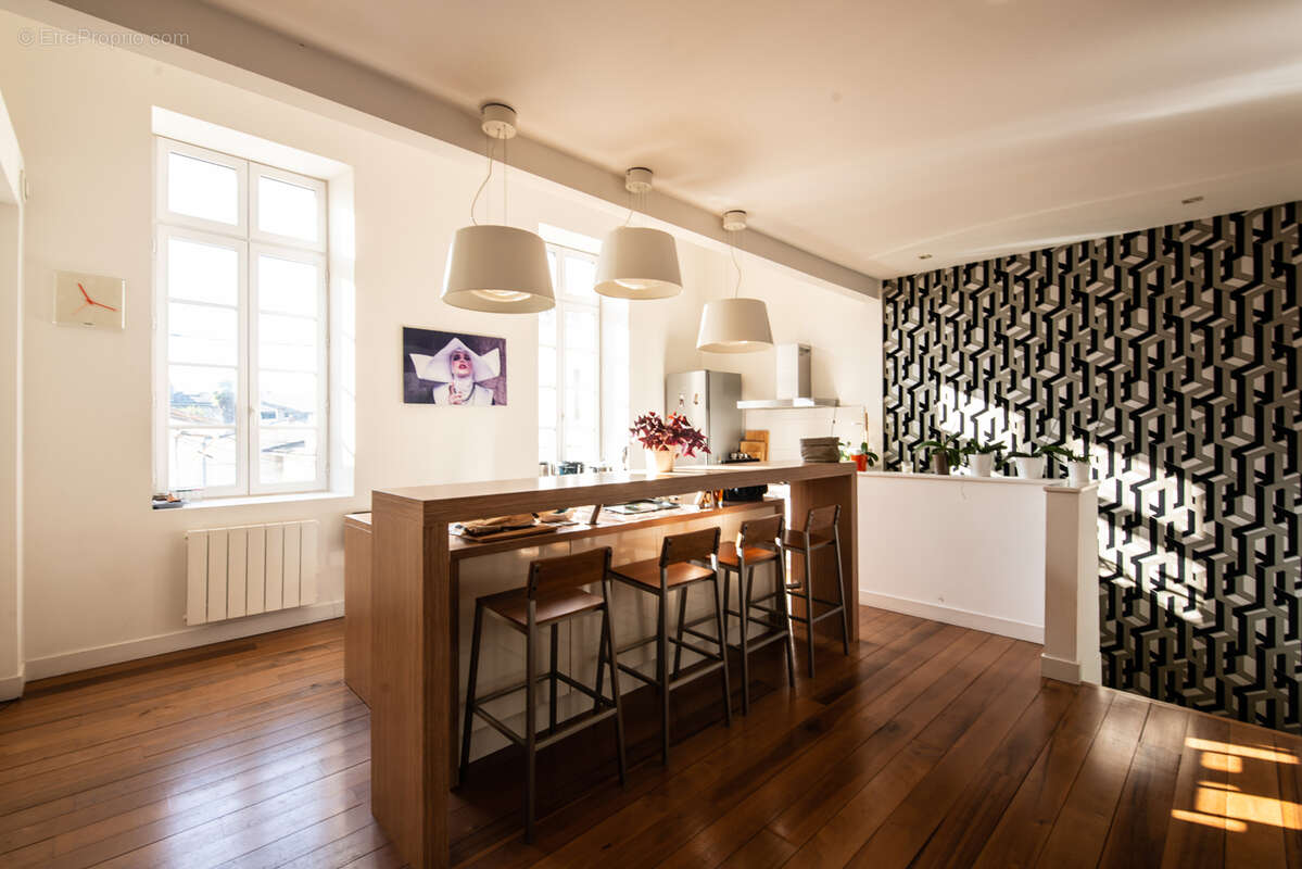 Appartement à BORDEAUX