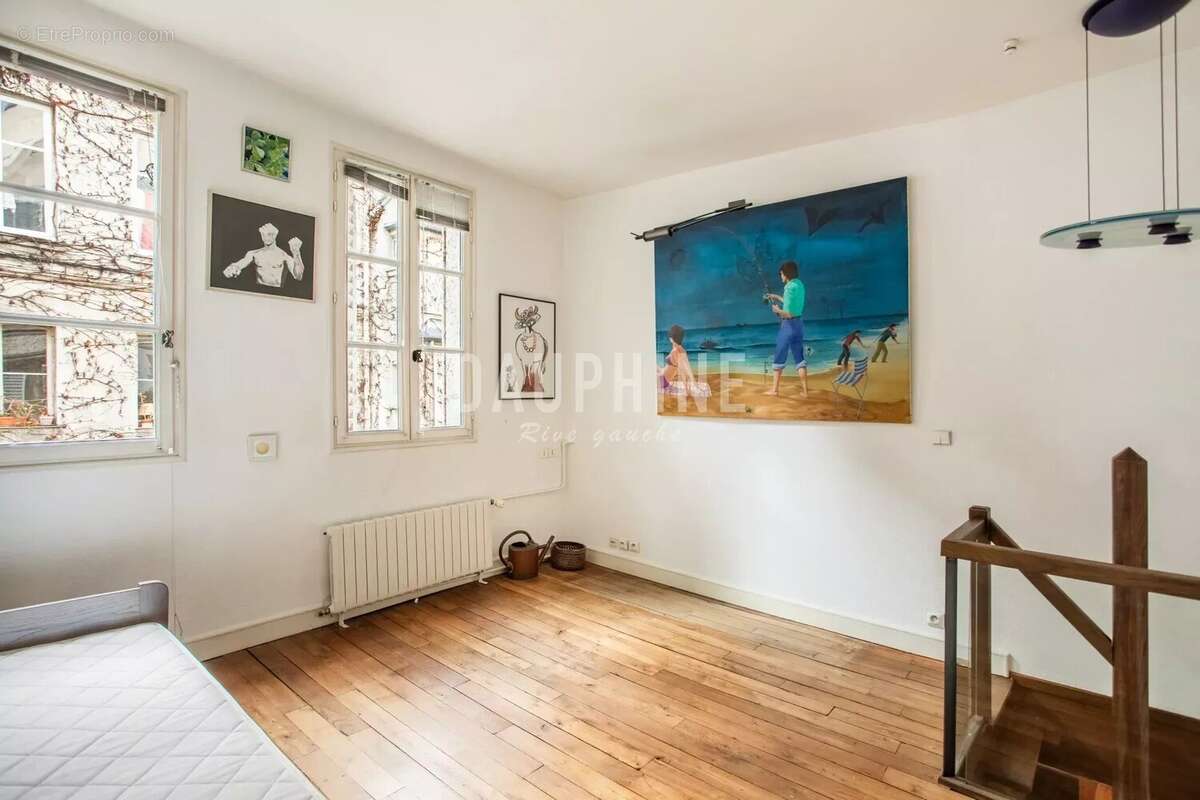 Appartement à PARIS-6E