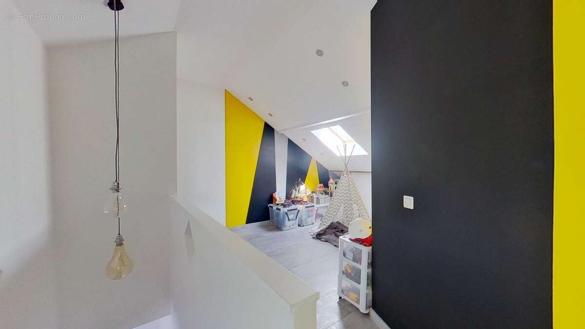 Maison à tavaux - photo 6