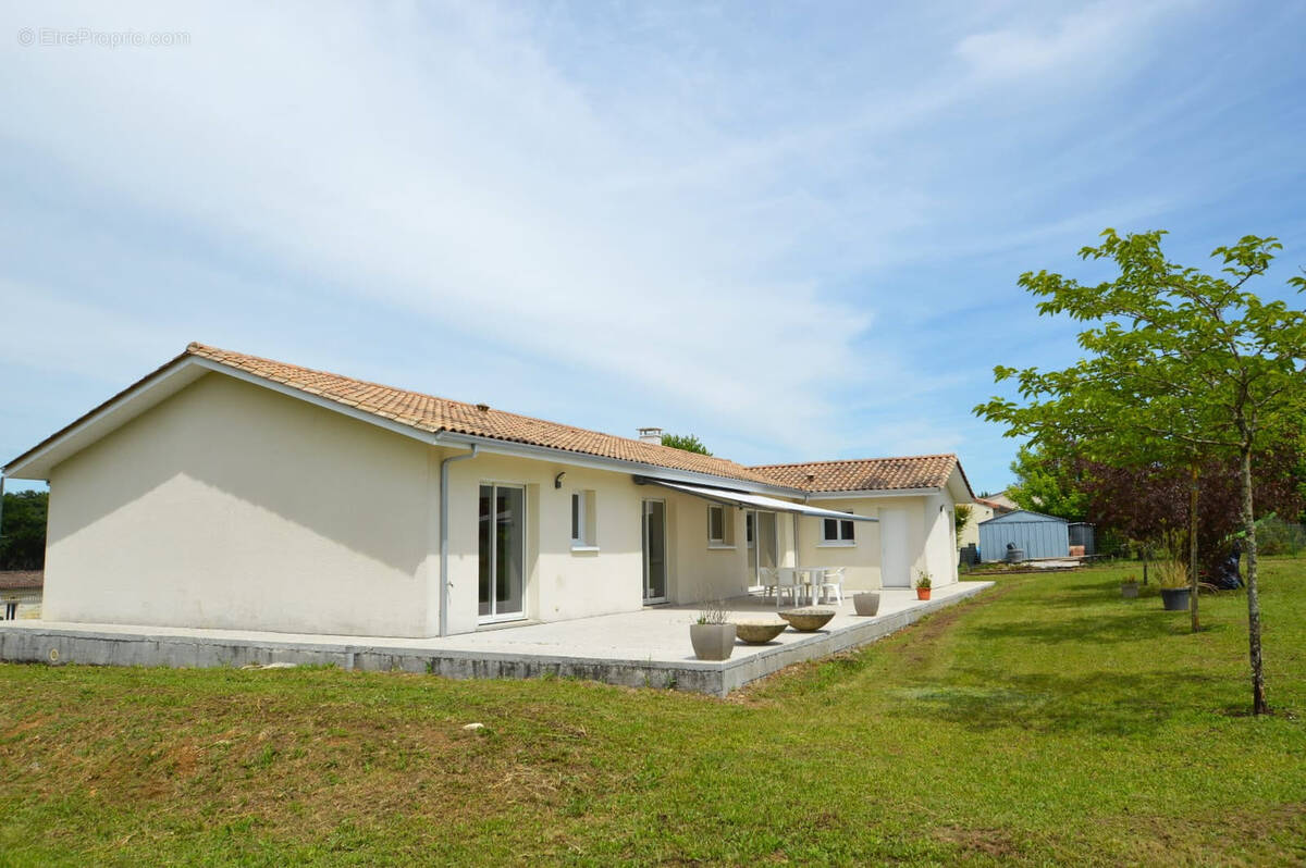 Maison à DAIGNAC