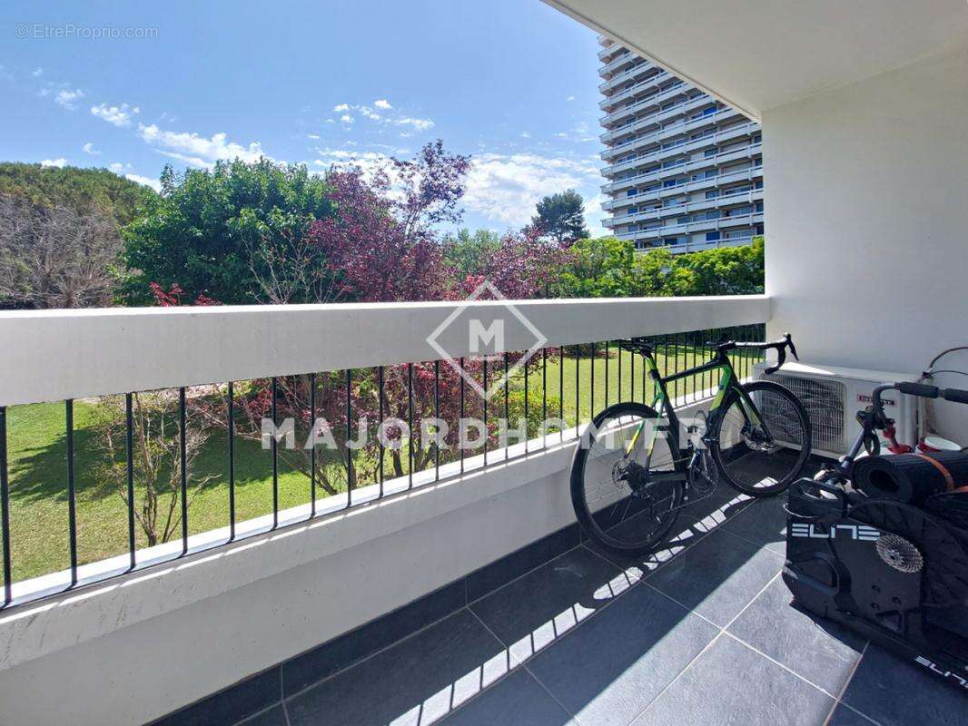 Appartement à MARSEILLE-9E