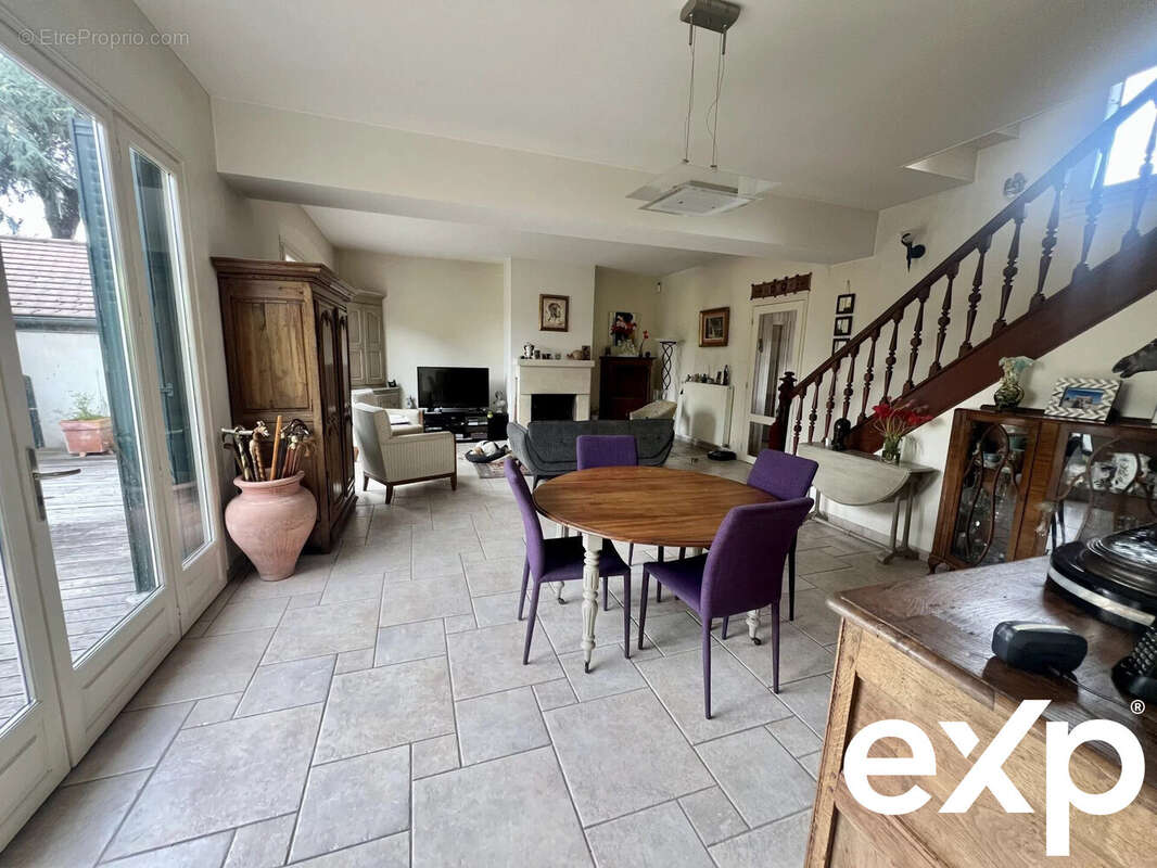 Maison à PORCHEVILLE