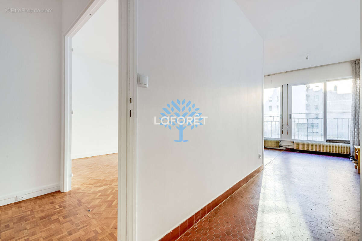 Appartement à PARIS-11E