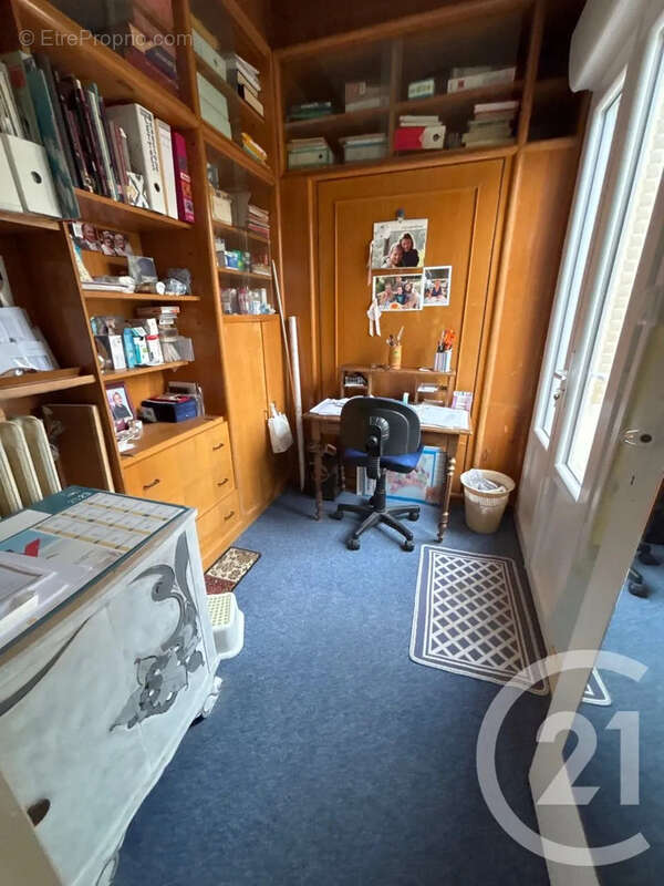 Maison à SAINT-QUENTIN