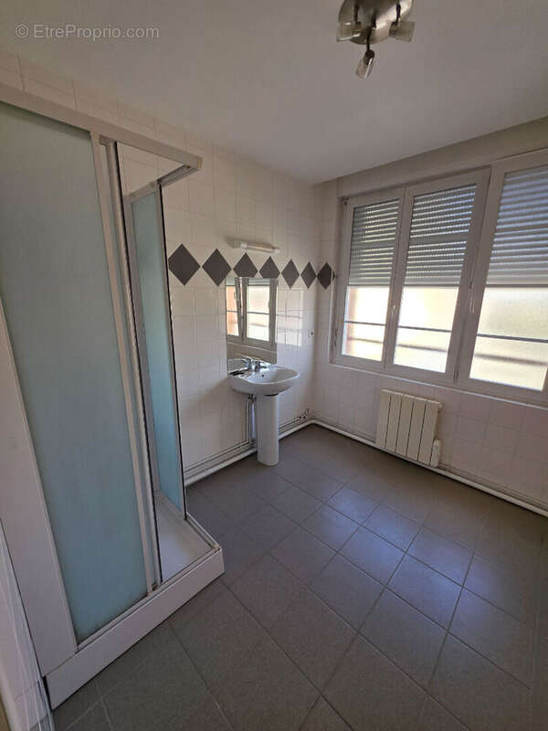 Appartement à AUMALE