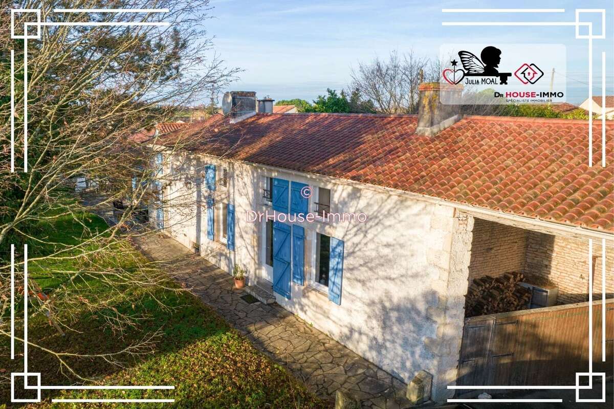 Maison à MOUZEUIL-SAINT-MARTIN