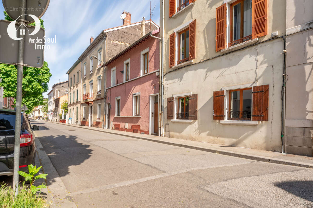 Appartement à GIVORS