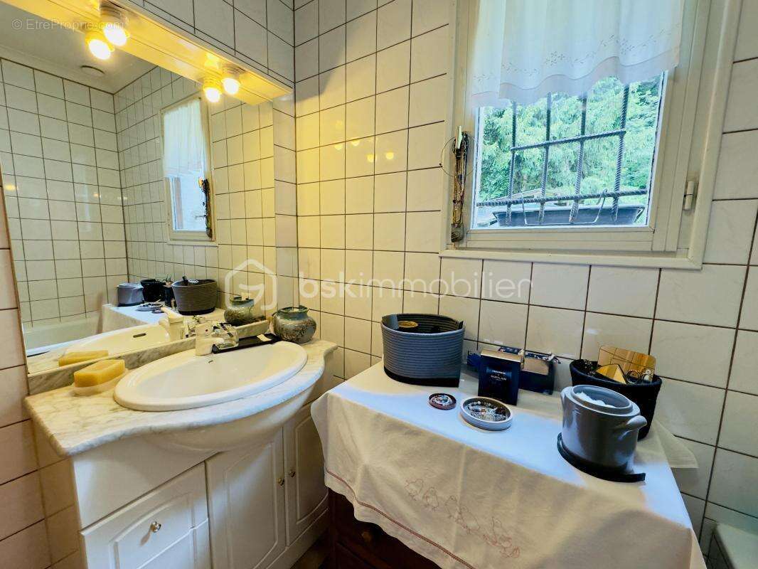 Maison à THORENS-GLIERES