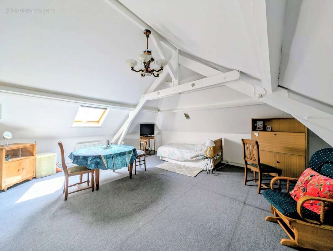 Ref 2152 - Maison 5 pièces - Sous-sol aménagé - jardin et garage - photo 9