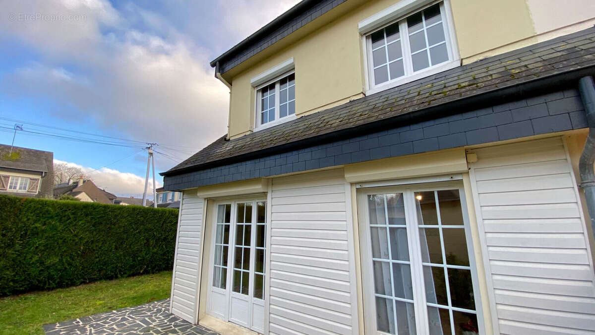 Maison à SAINT-BERTHEVIN