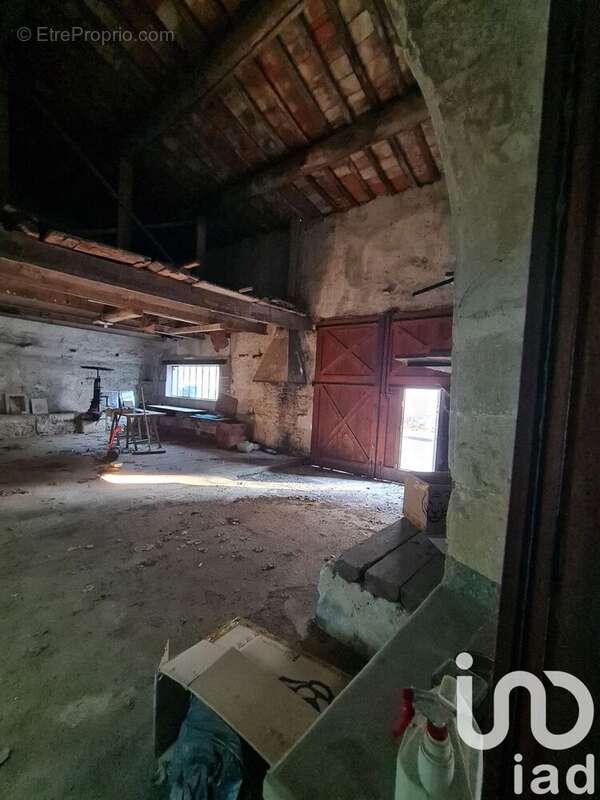 Photo 2 - Maison à BERNIS