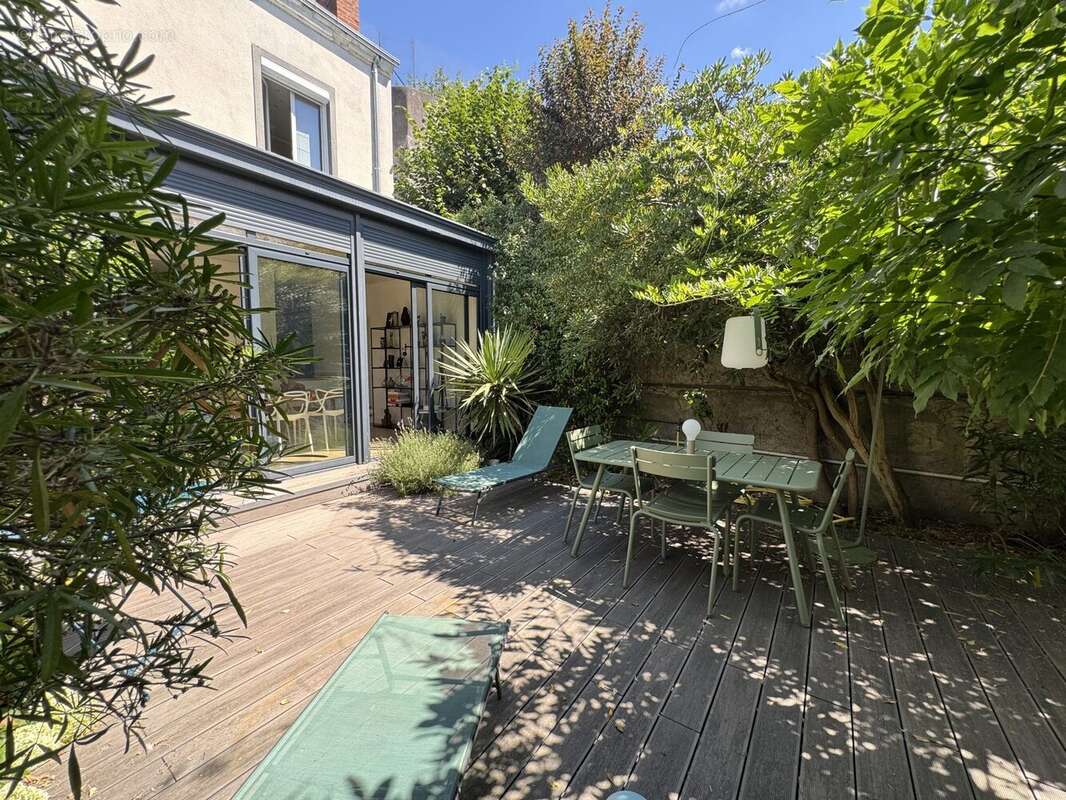 Maison 83 m² à Tours  - photo 2