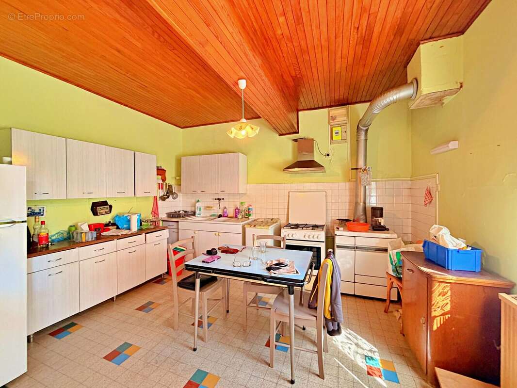 Maison 147 m² à Montelier  - photo 7