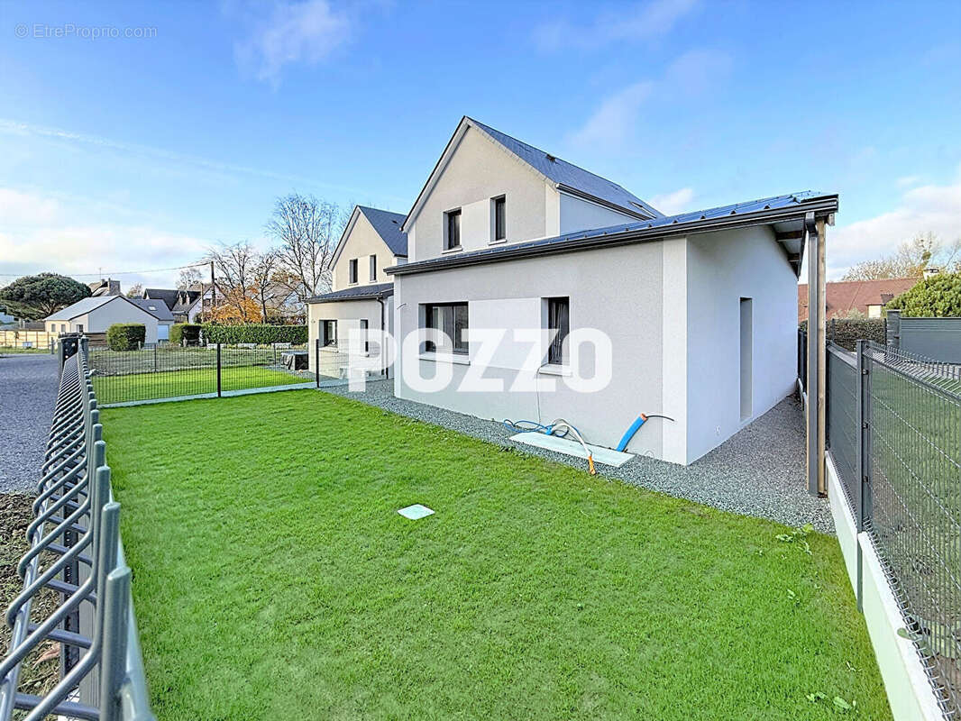 Maison à SAINT-PLANCHERS