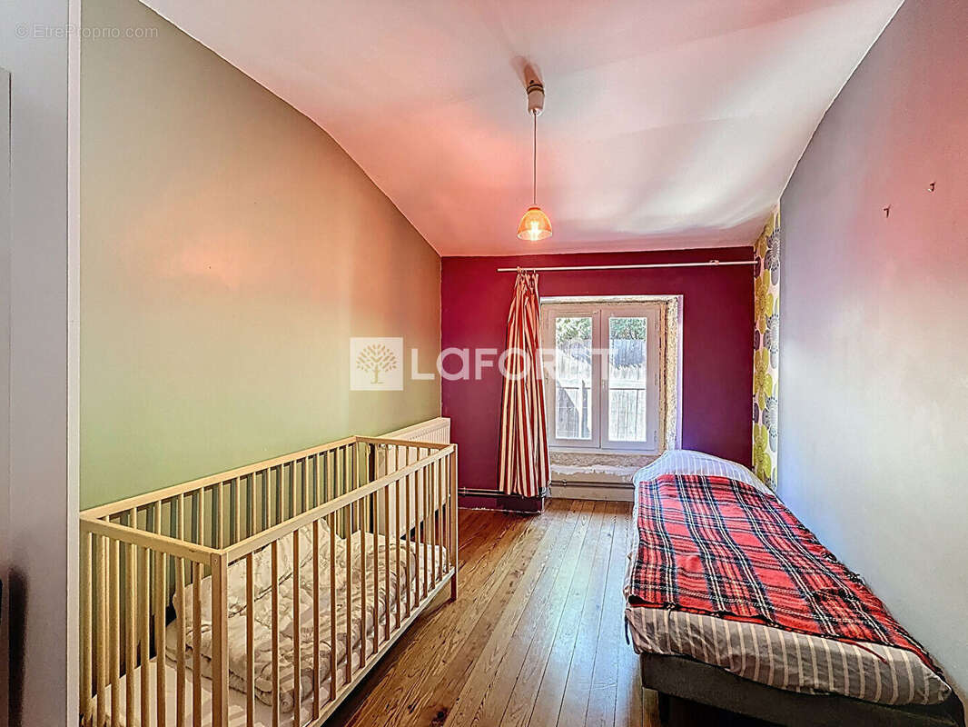 Maison à SAINT-LAGER