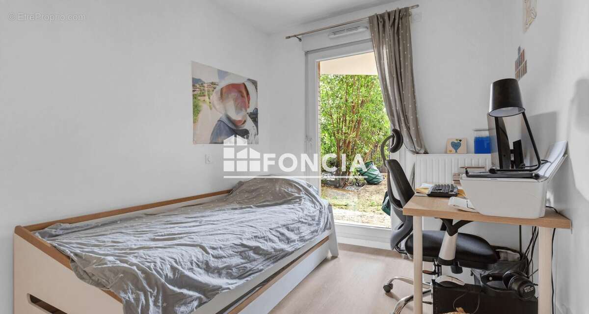 Appartement 4 pièces récent avec jardin Quartier du Lycée DESCARTES - photo 12