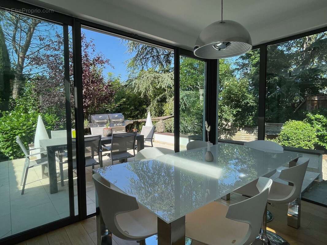 Photo 6 - Maison à CHARBONNIERES-LES-BAINS