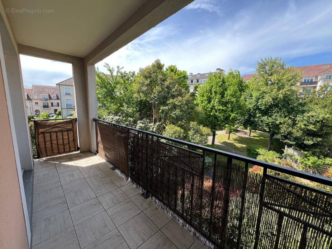 Appartement à MAGNY-LE-HONGRE