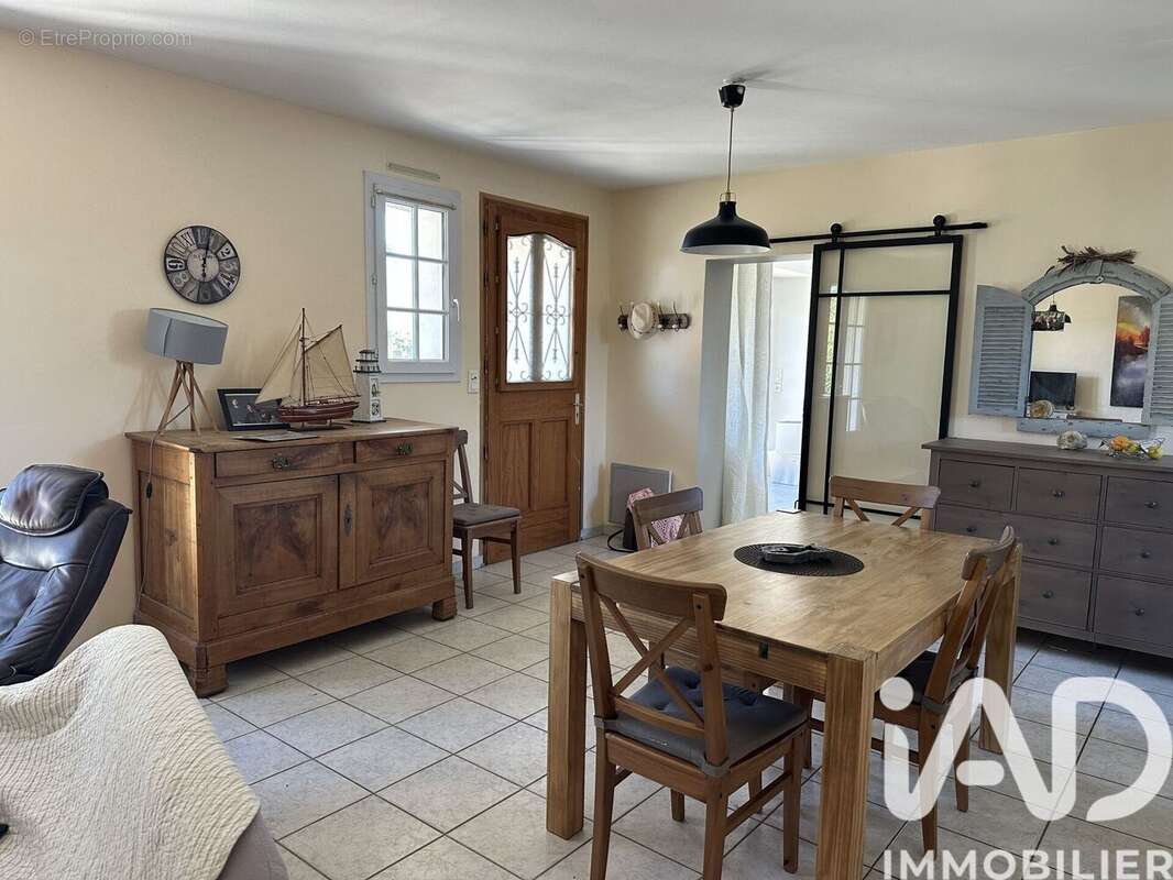 Photo 2 - Maison à ANGLES