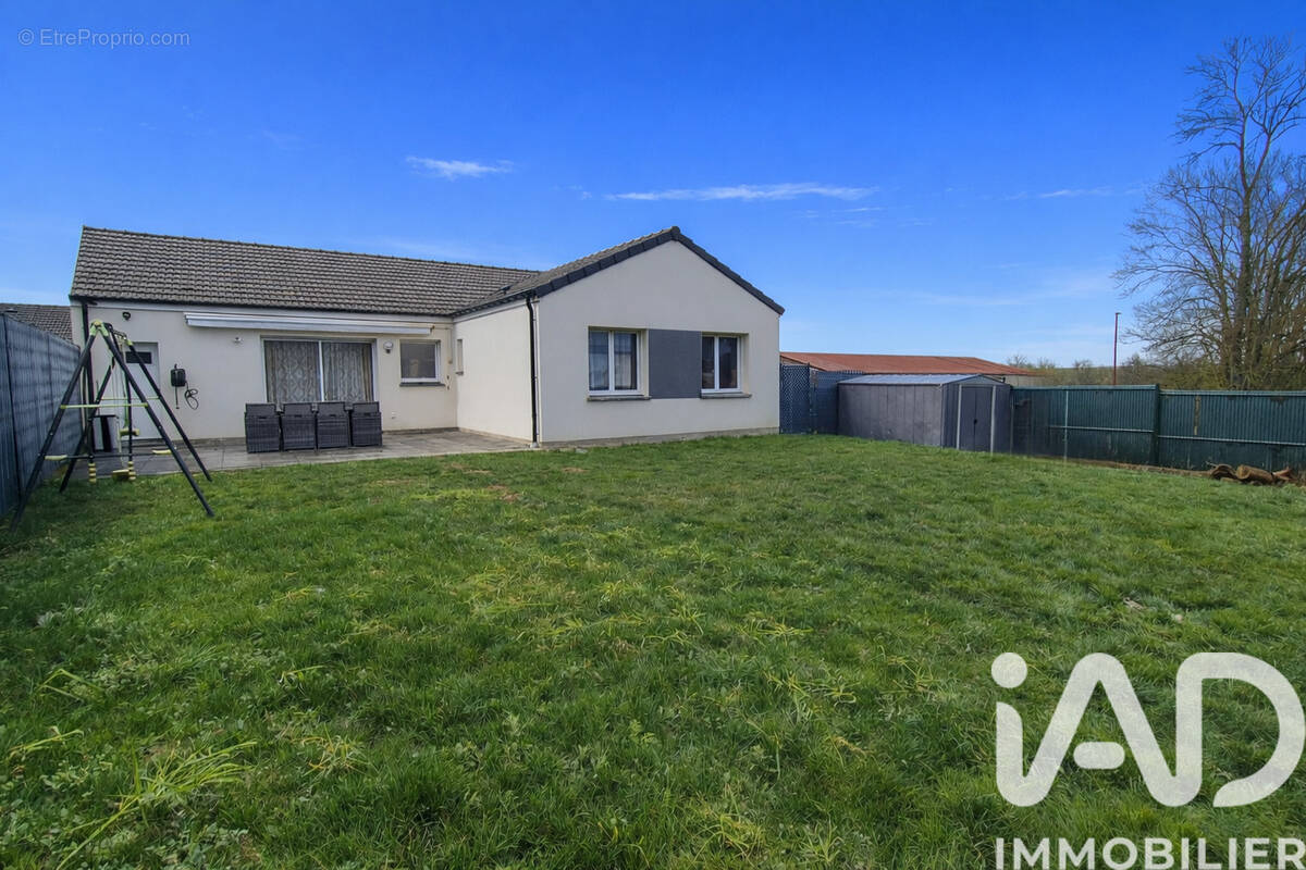 Photo 1 - Maison à SANRY-SUR-NIED