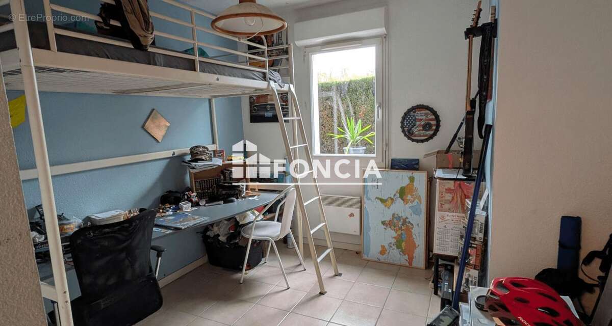 Appartement à SAINT-ASTIER