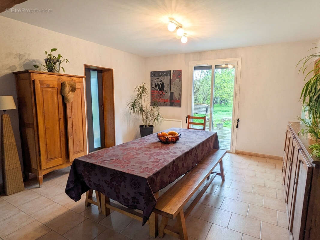 Maison à ROEZE-SUR-SARTHE