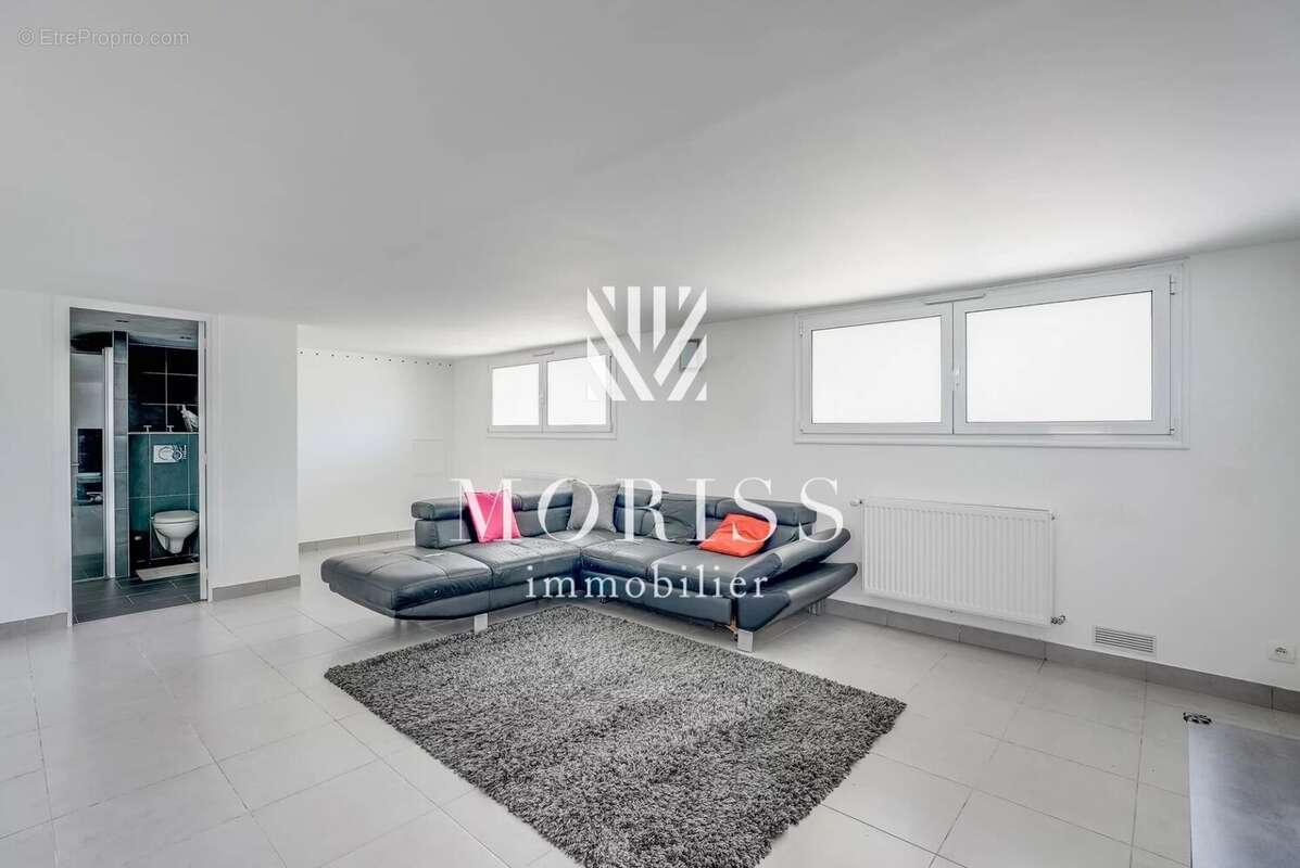 Appartement à LE PERREUX-SUR-MARNE