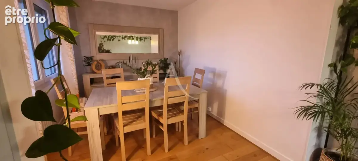 Appartement T5 - BLOIS quartier Hôpital - photo 8