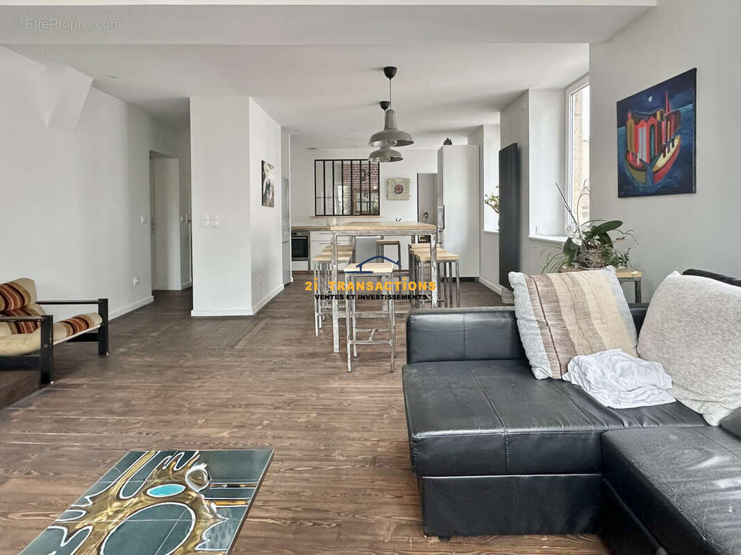 Appartement à SAINT-ETIENNE