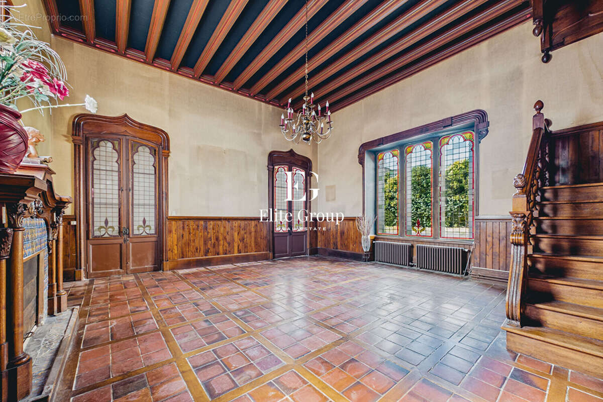 Maison à CHATEAUNEUF-SUR-CHARENTE