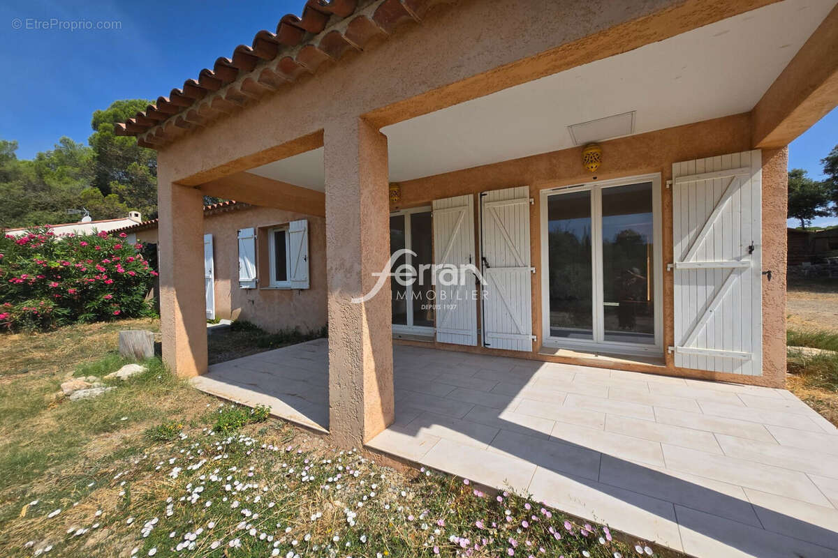Maison 89 m² à Salernes  - photo 9