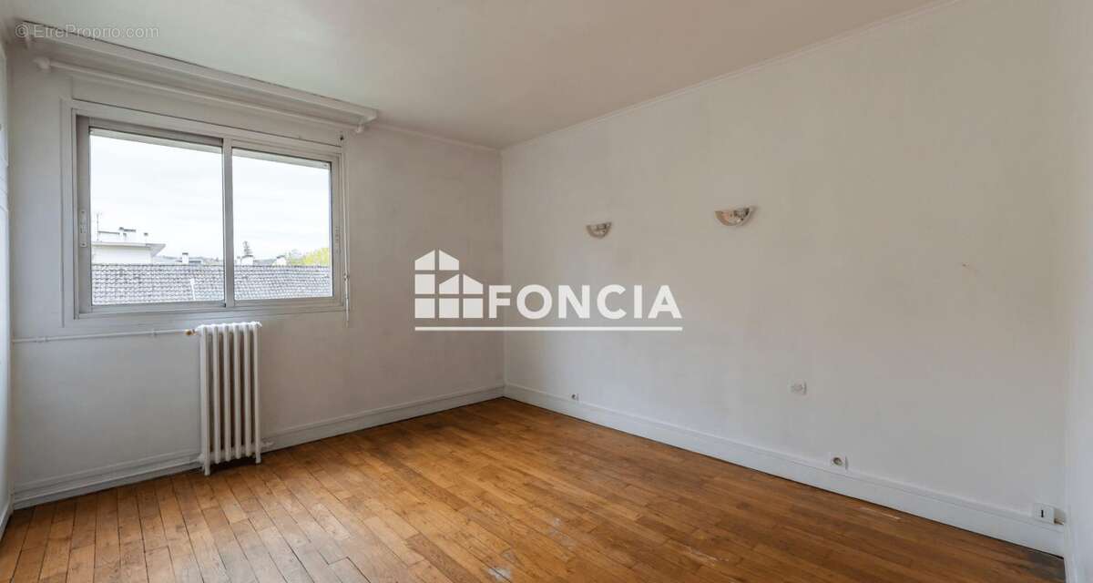 Appartement à RUEIL-MALMAISON