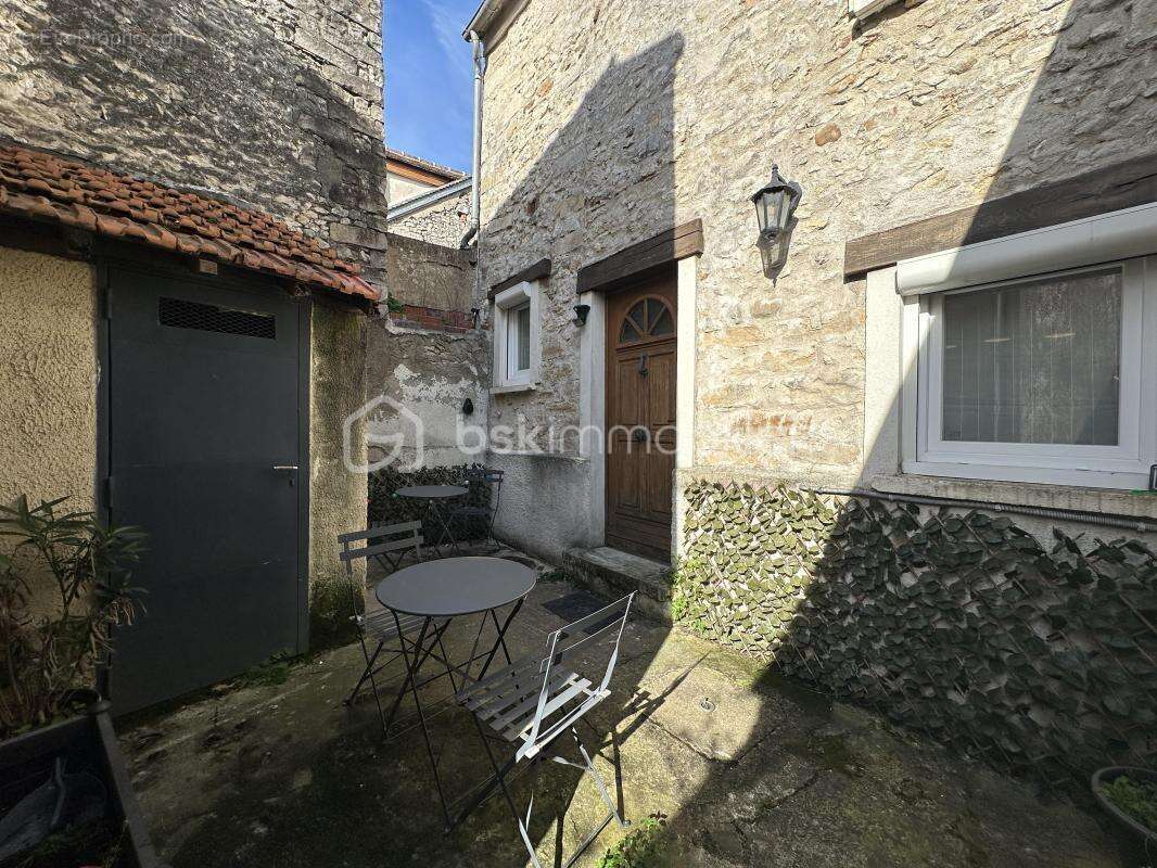 Maison à SAINT-MAMMES