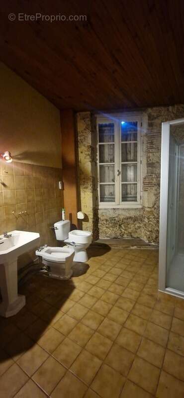 Appartement à CAZAUBON