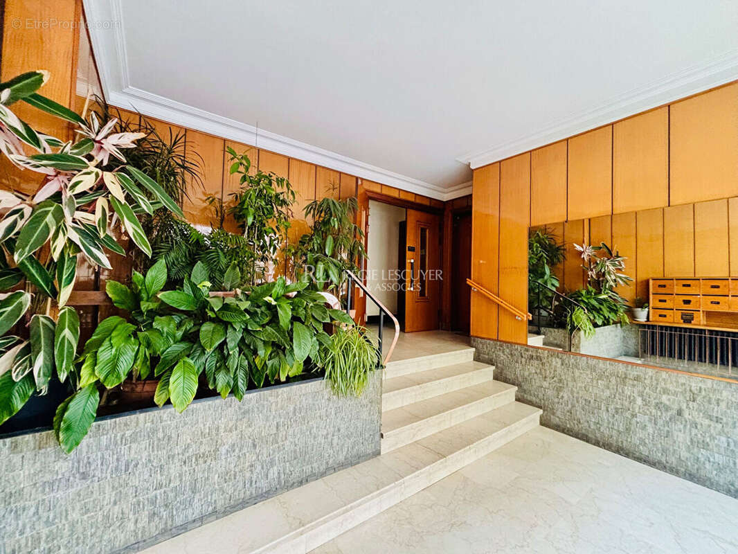 Appartement à LYON-6E