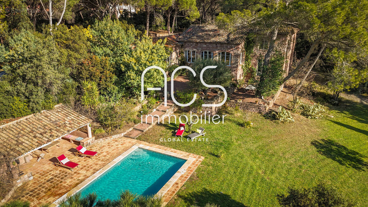 Maison à SAINT-RAPHAEL