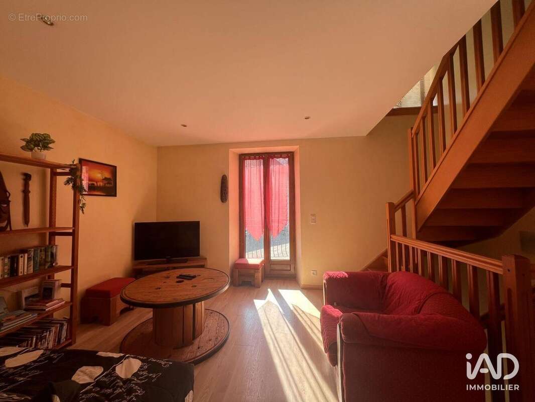 Photo 6 - Maison à CHEZERY-FORENS