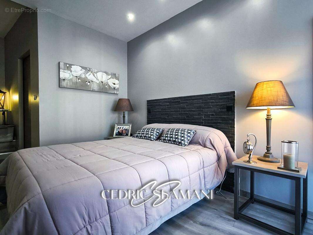 Maison à RAISSAC-SUR-LAMPY