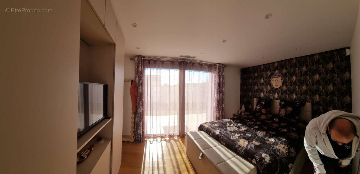 Maison à PUGET-SUR-ARGENS