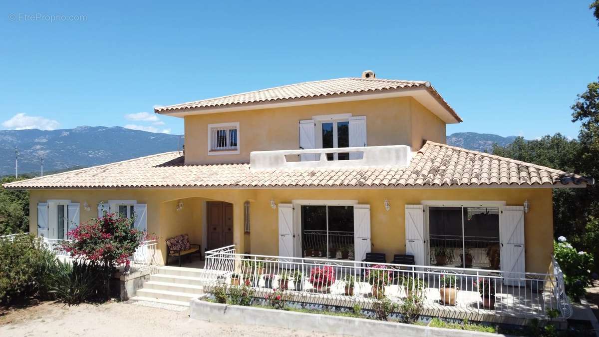 Maison à PORTO-VECCHIO