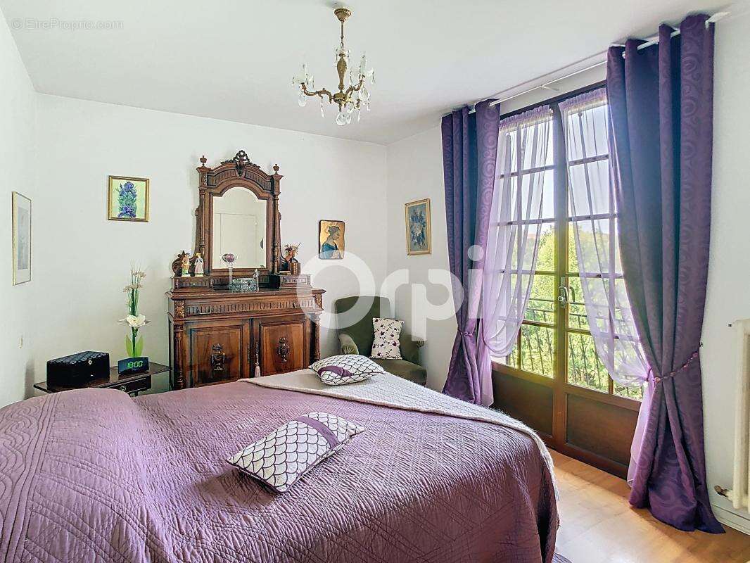 Maison à COULOUNIEIX-CHAMIERS