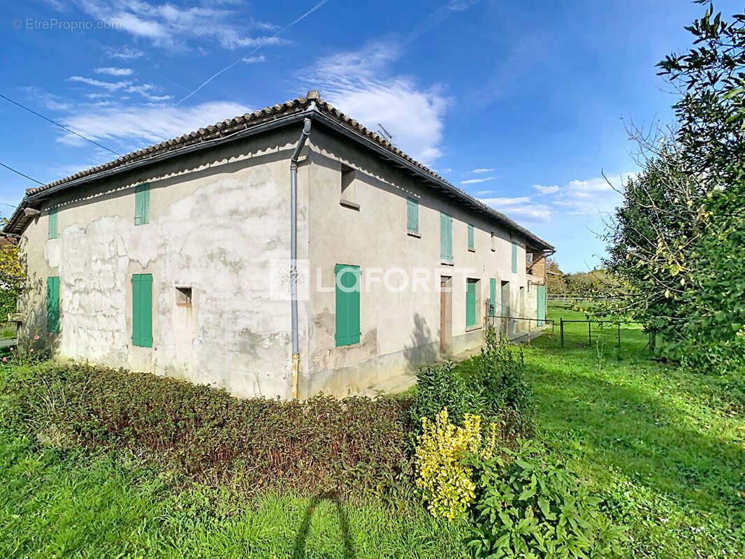 Maison à ESCATALENS