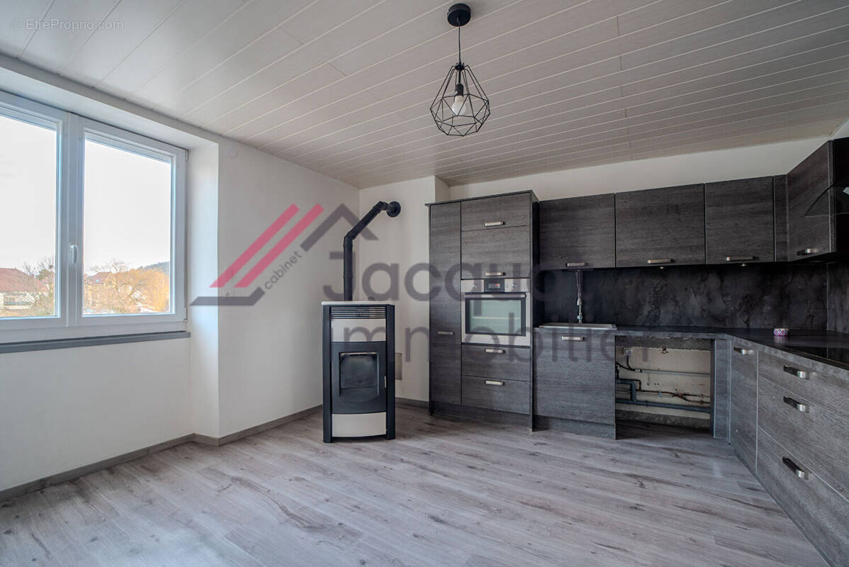 Appartement à CHAMPAGNOLE